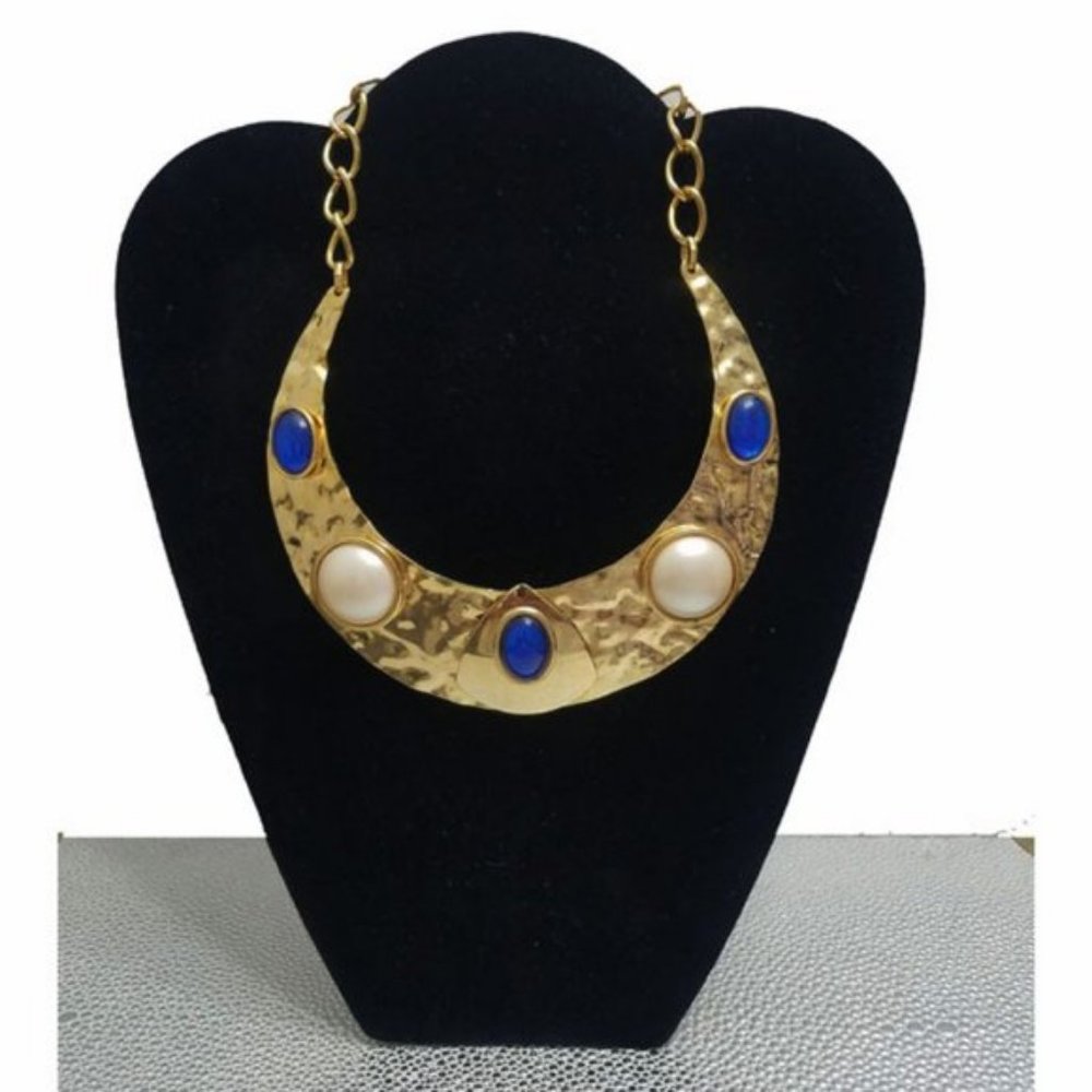 Vtg 80s Gold Hammered Bib Cabochon Necklace